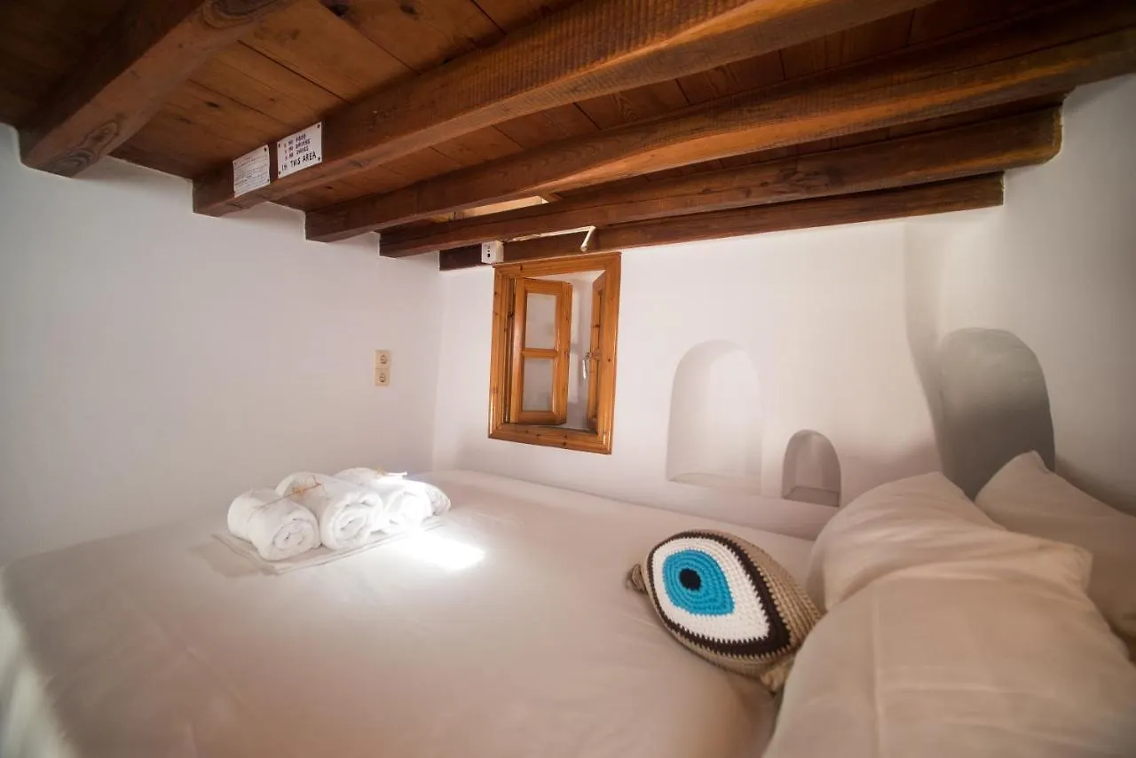 Bright & Relaxing Loft With Attic Room In The Heart Of Mykonos City Mykonos Town
